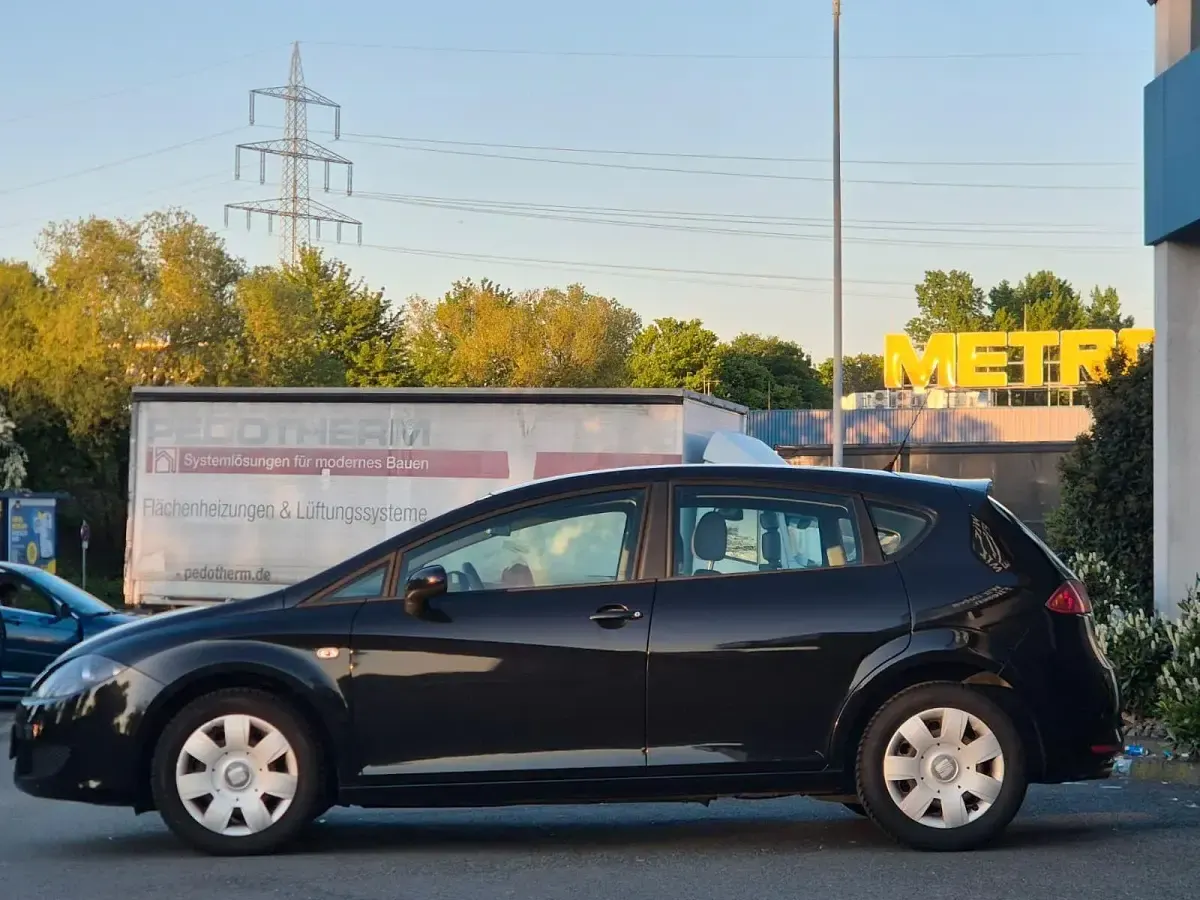 Brugt Seat Leon Reference 102 HK (75 kW) 2008 Sort Hatchback