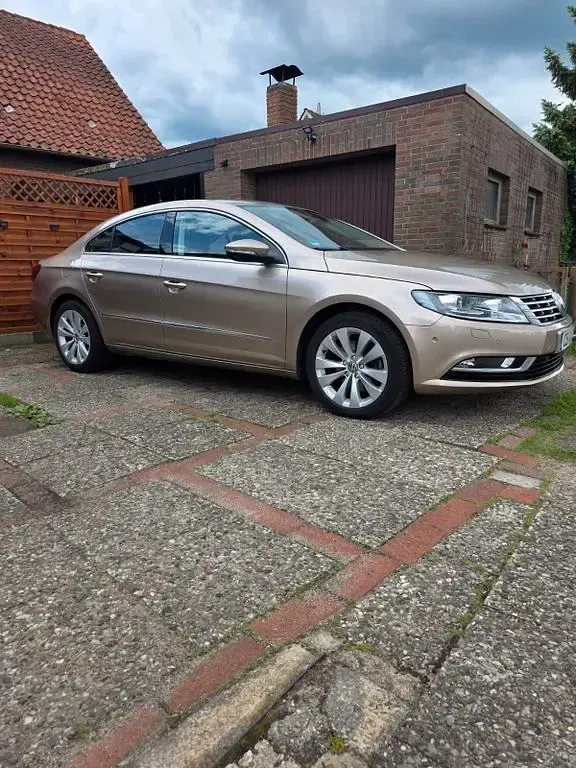 Gebraucht VW CC 184 PS (135 kW) 2016 Gold Limousine