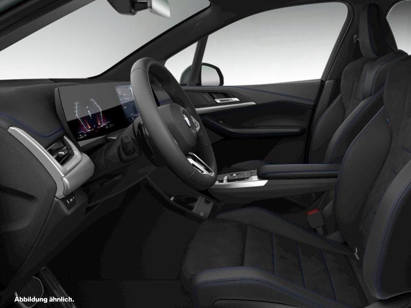 Grau Gebraucht 2025 BMW 220 Active Tourer M Sport Van / Kleinbus | 39.720 € (Fairer Preis) - Bild 1/1