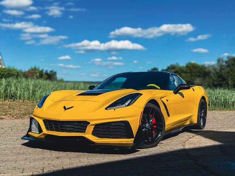 Gelb Gebraucht 2014 Corvette Stingray Coupé | 53.500 € - Bild 1/4