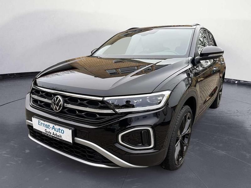 Neu VW T-Roc Style 150 PS (110 kW) 2025 Grenadillschwarz metallic SUV