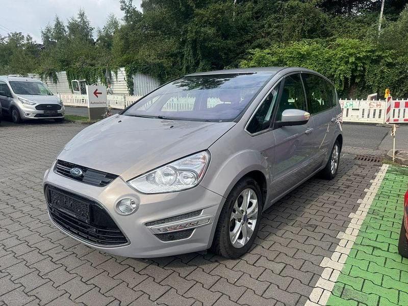 Gebraucht 2010 Ford S-MAX Titanium Van / Kleinbus | 5.890 € (Fairer Preis) - Bild 1/4