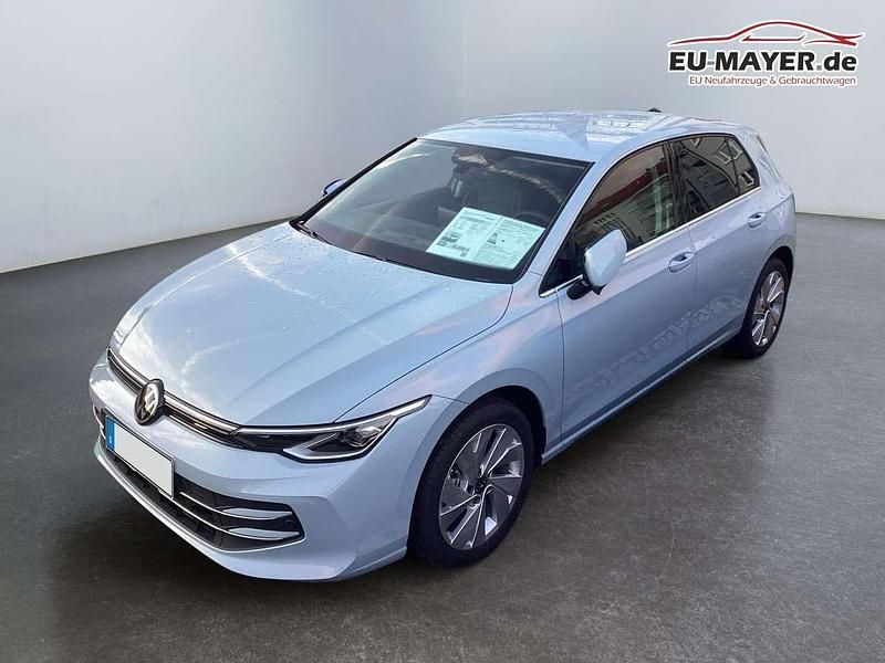 Neu VW Golf VIII 116 PS (85 kW) 2026 Oyster silber metallic  limited Limousine