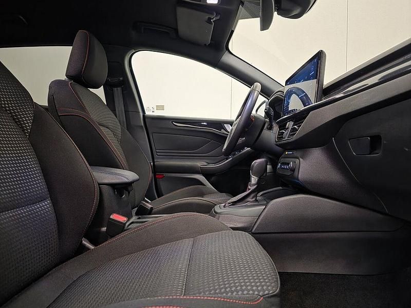 Usata Ford Focus ST-Line 155 CV (114 kW) 2024 Blu Station wagon