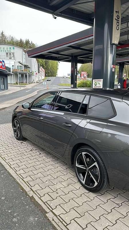 Gebraucht Opel Astra Business Edition 150 PS (110 kW) 2023 Grau Kombi