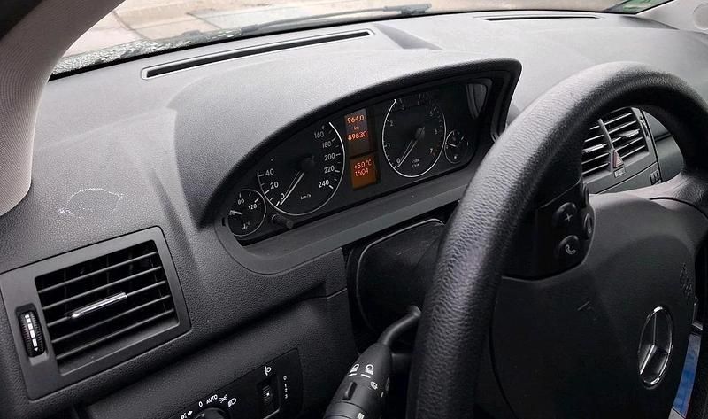 Gebraucht Mercedes A150 95 PS (69 kW) 2008 Silber Kleinwagen