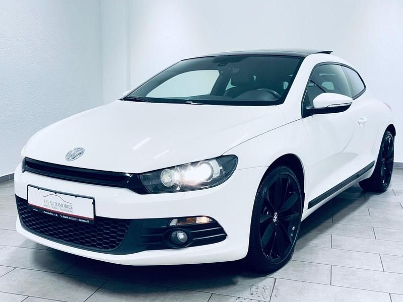 Weiß Gebraucht 2011 VW Scirocco Edition Coupé | 7.480 € (Superpreis) - Bild 1/4