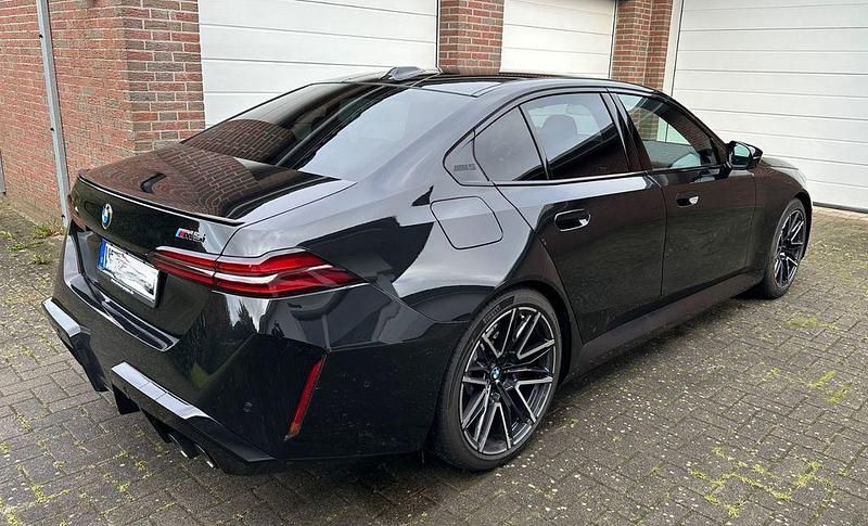Gebraucht BMW M5 Performance 727 PS (534 kW) 2025 Schwarz Limousine
