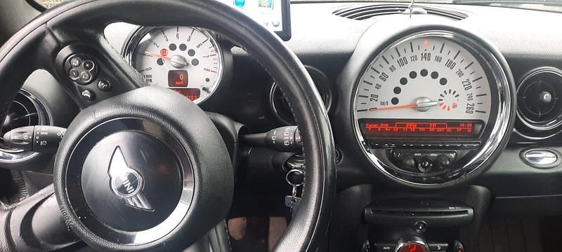 Gebraucht Mini Cooper S 122 PS (89 kW) 2010 Schwarz Kleinwagen