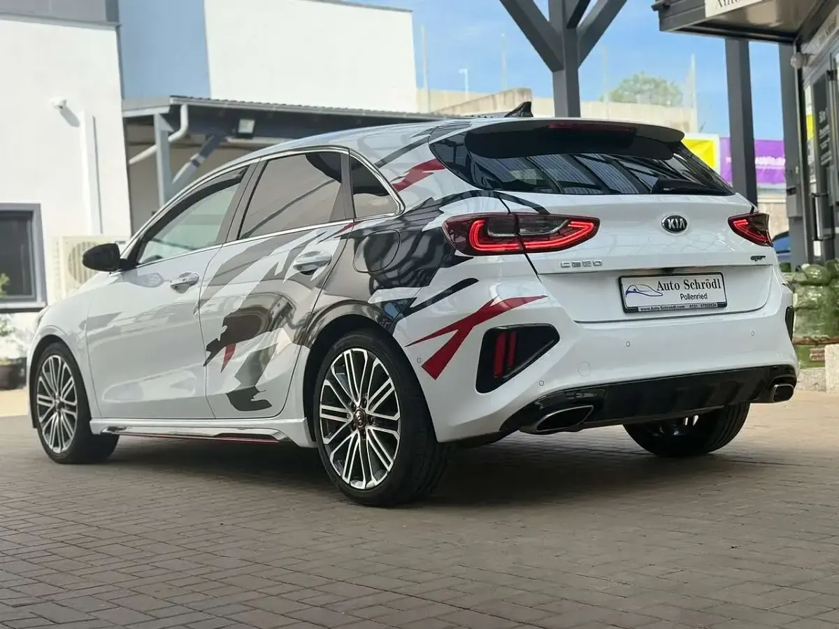 Gebraucht Kia Ceed GT GT 204 PS (150 kW) 2019 Weiß Limousine