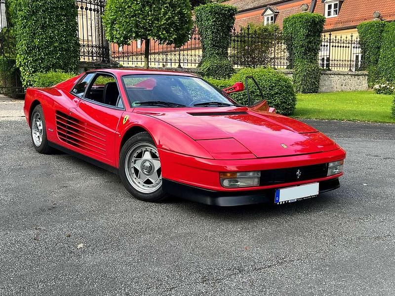 Gebraucht Ferrari Testarossa 389 PS (286 kW) 1986 Rot Coupé