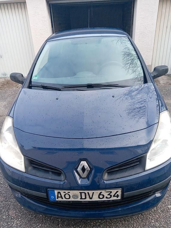 Blau Gebraucht 2006 Renault Clio II Authentique Kleinwagen | 1.599 € (Fairer Preis) - Bild 1/4