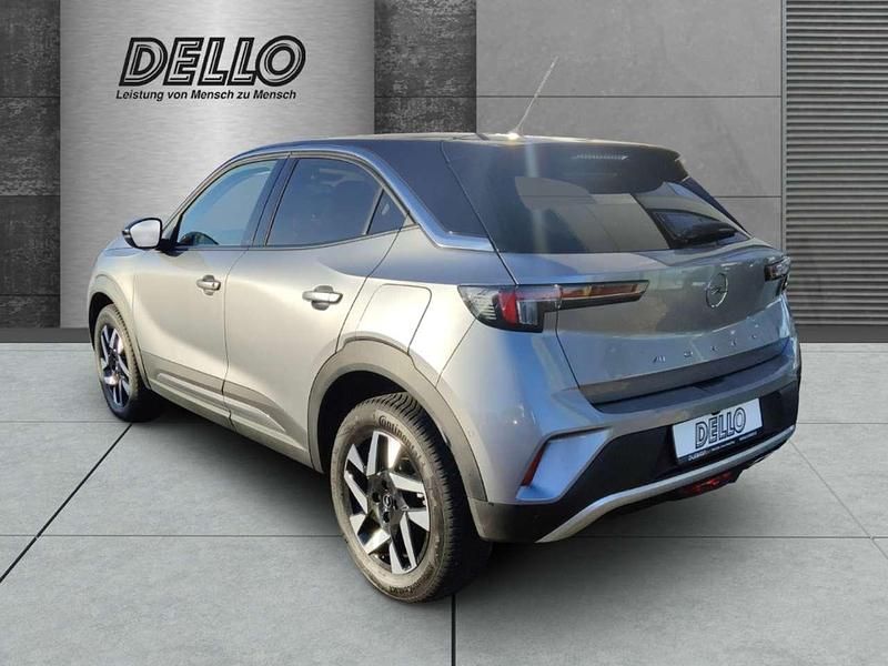 Gebraucht Opel Mokka Elegance 131 PS (96 kW) 2022 Kontrast grau/quarz silber SUV