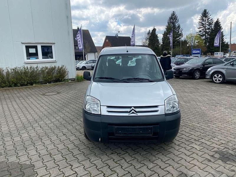 Gebraucht Citroën Berlingo 75 PS (55 kW) 2007 Silber Van / Kleinbus