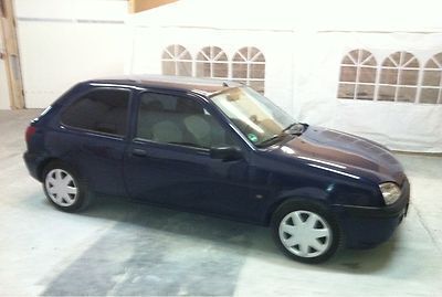 Gebraucht Ford Fiesta 50 PS (36 kW) 2001 Blau Kleinwagen