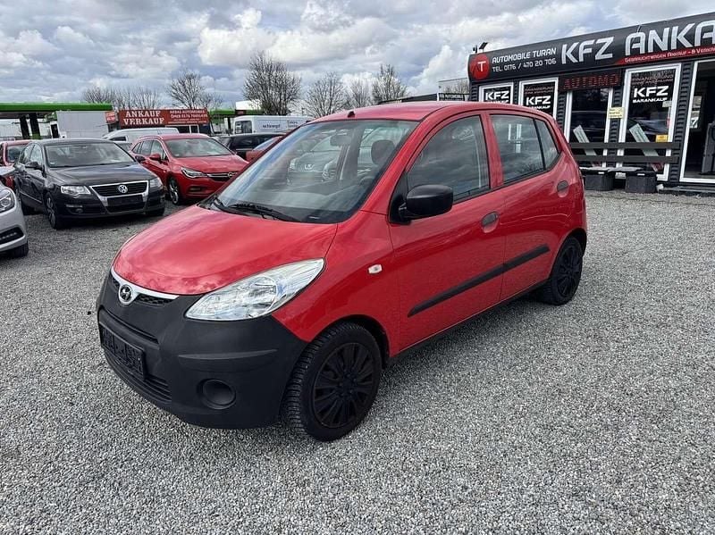 Gebraucht Hyundai i10 Edition+ 67 PS (49 kW) 2010 Electric red Kleinwagen