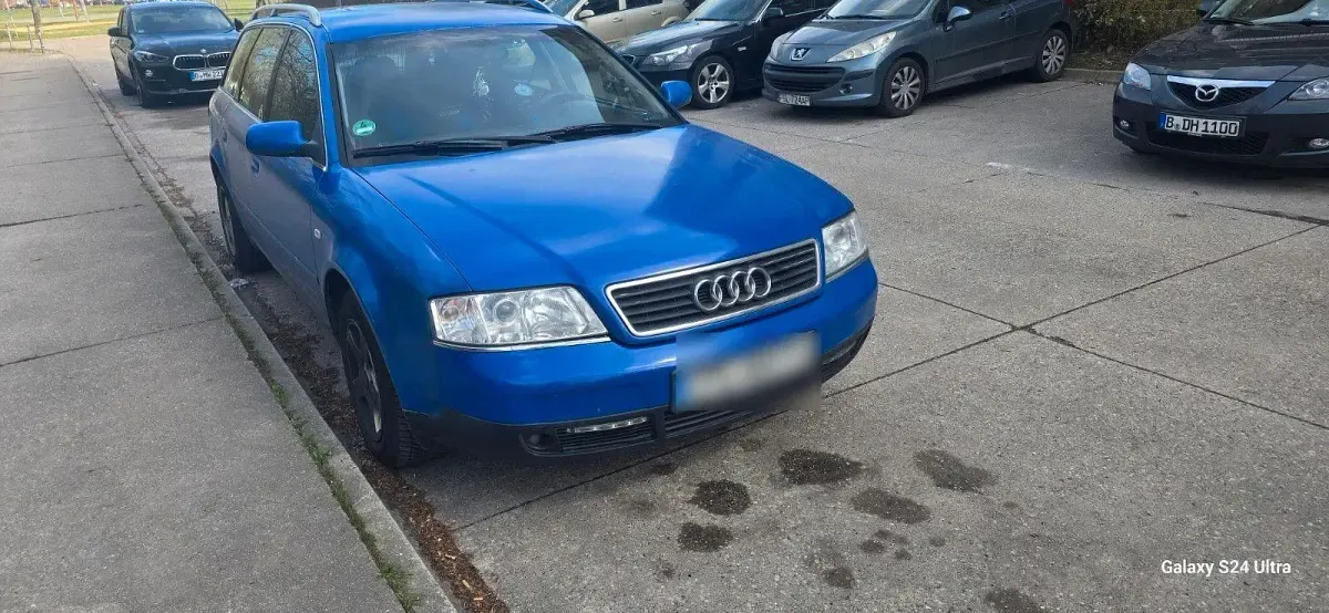Brugt Audi A6 165 HK (121 kW) 1998 Blå Stationcar