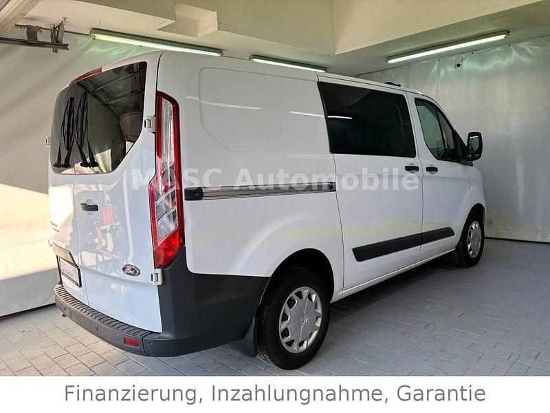 Second-hand Ford Transit Custom 131 CP (96 kW) 2017 Alb Monovolum