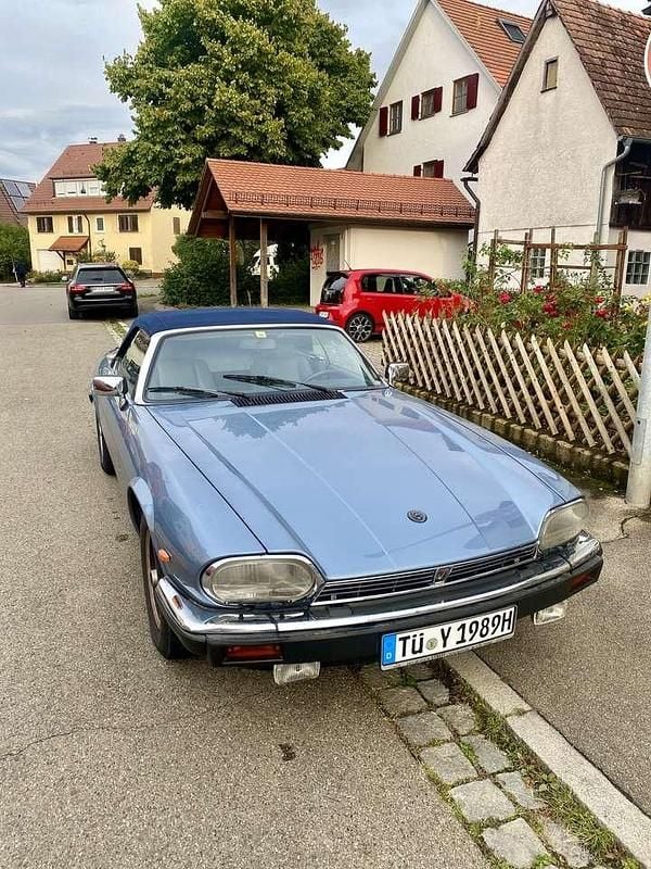 Blau Gebraucht 1989 Jaguar XJS Cabrio | 26.500 € - Bild 1/4