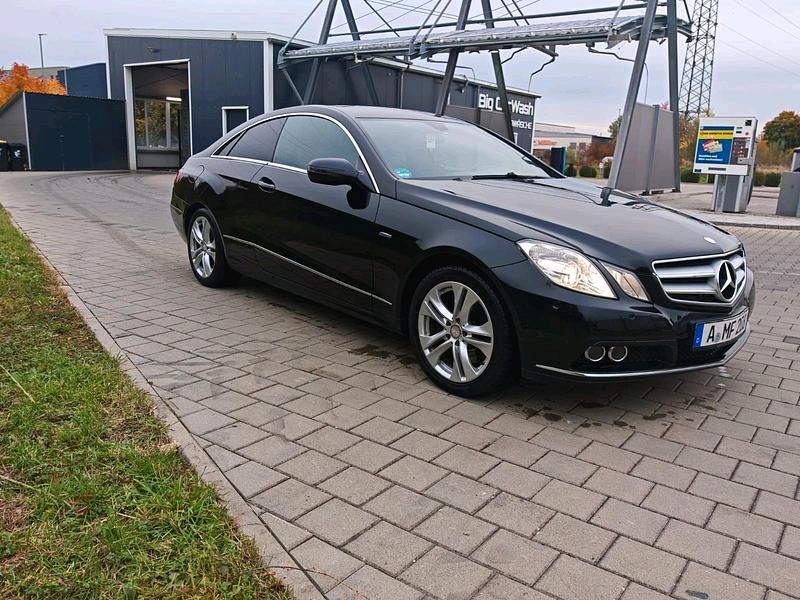Gebraucht Mercedes E350 231 PS (169 kW) 2009 Coupé