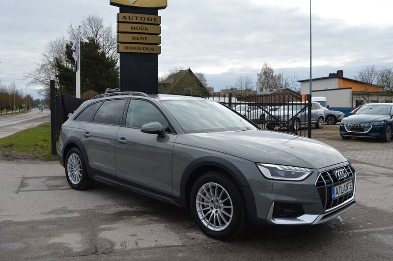 Grau Gebraucht 2020 Audi A4 Allroad Sport Kombi | 22.500 € (Teuer) - Bild 1/4