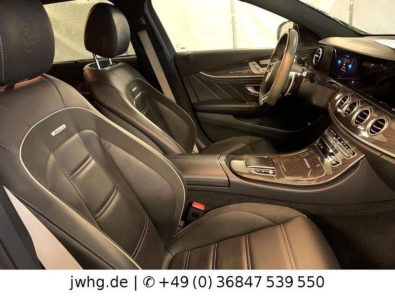 Gebraucht Mercedes E63S AMG AMG 612 PS (450 kW) 2021 Silber Limousine