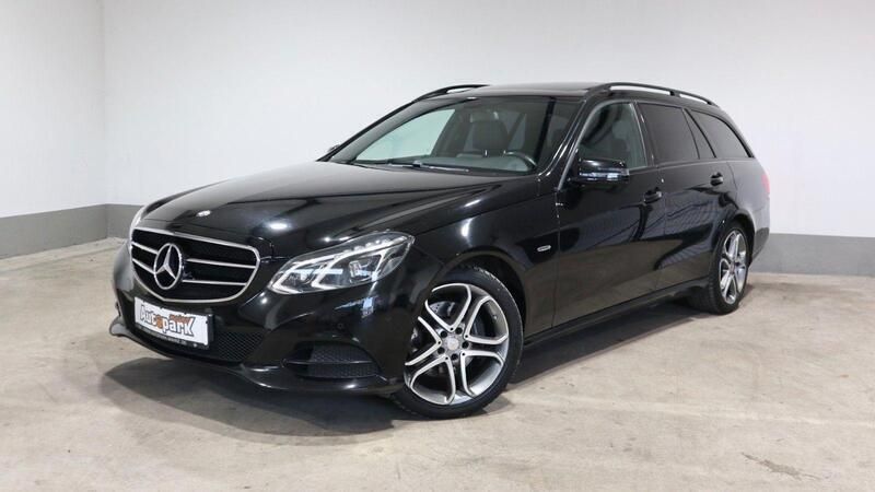 Schwarz Gebraucht 2015 Mercedes E300 Avantgarde Kombi | 14.000 € (Superpreis) - Bild 1/4