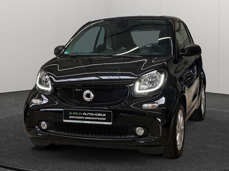 Gebraucht Smart ForTwo Coupé 71 PS (52 kW) 2019 Schwarz Coupé