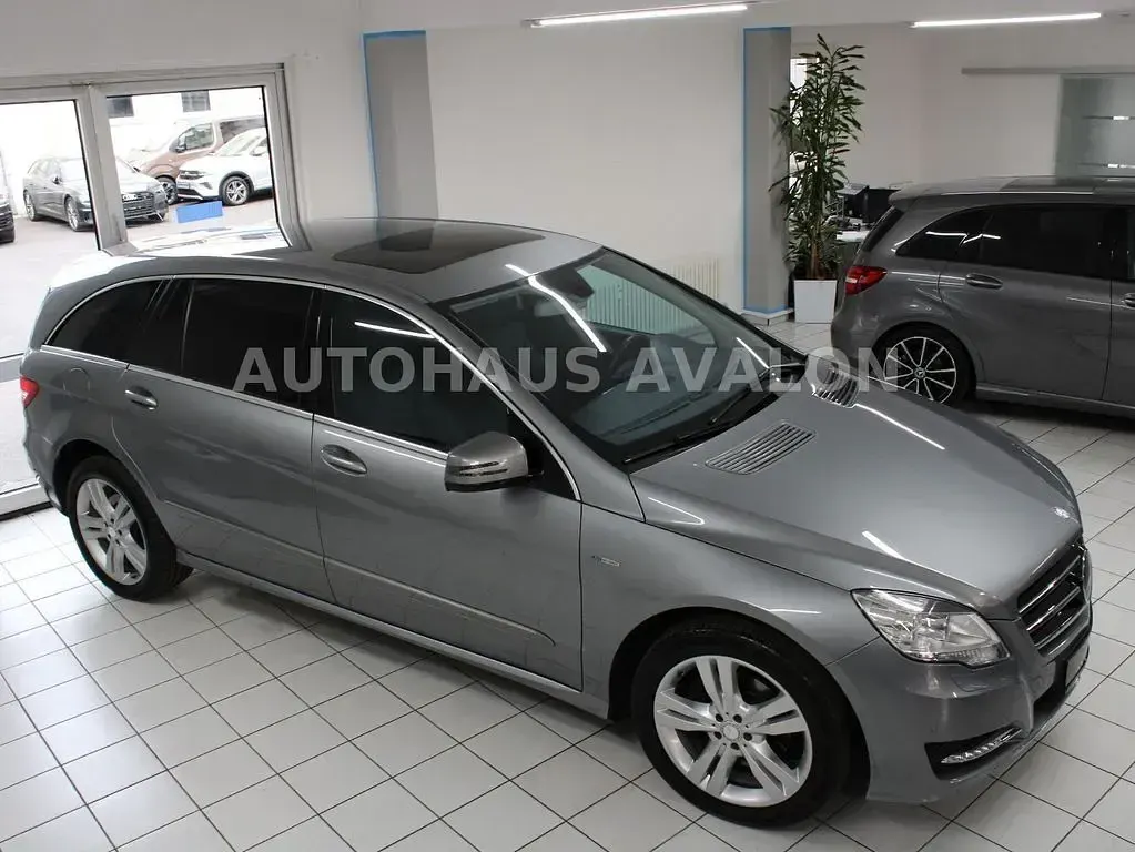Gebraucht Mercedes R350 211 PS (155 kW) 2012 Grau Kombi