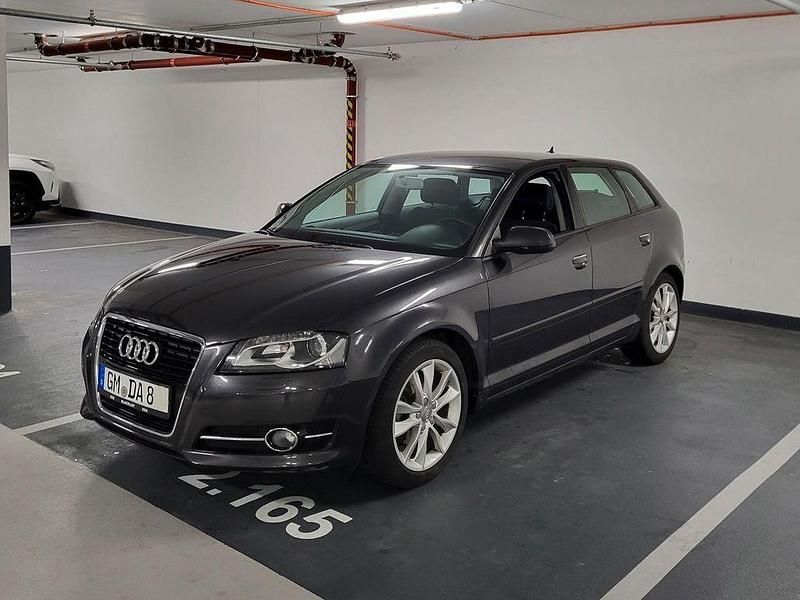 Gebraucht Audi A3 Sport 125 PS (91 kW) 2010 Schwarz Kleinwagen
