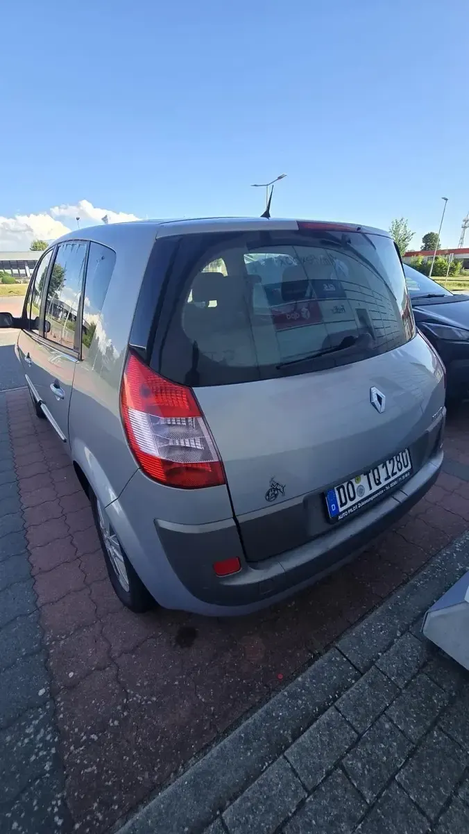 Gebraucht Renault Mégane GrandTour 113 PS (83 kW) 2004 Silber Kombi