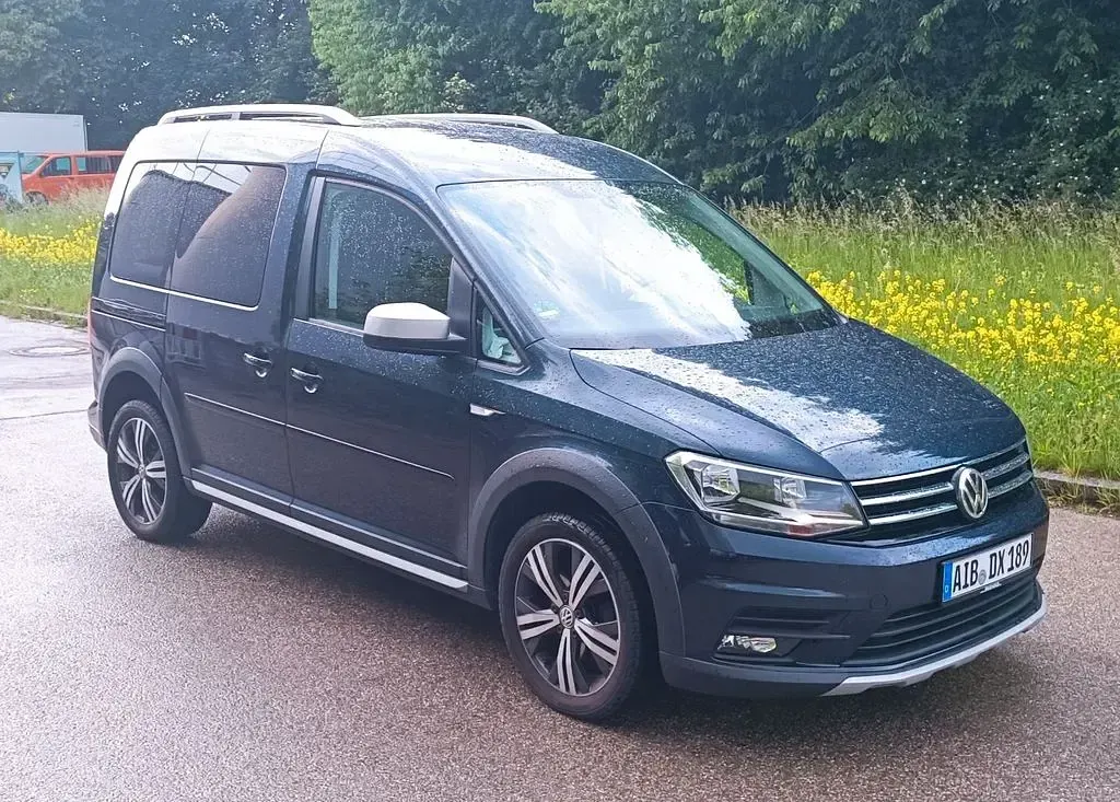 Usado VW Caddy 102 HP (75 kW) 2016 Monovolume