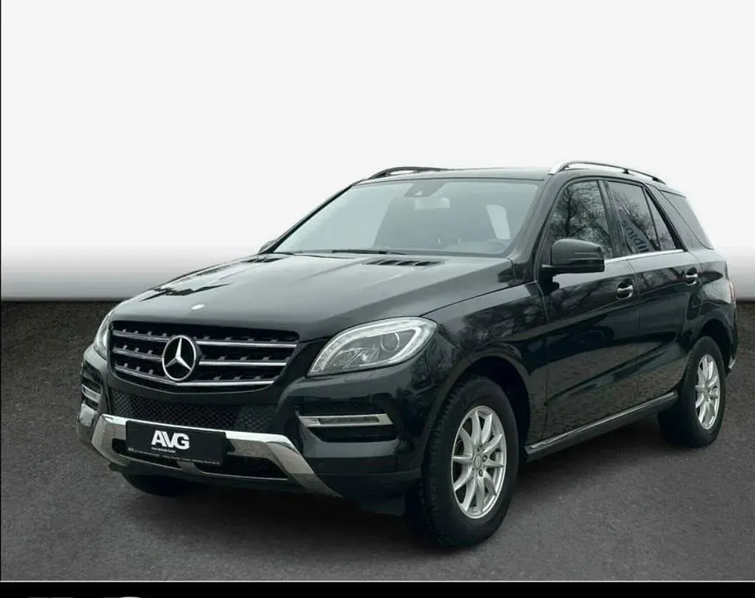 Gebraucht Mercedes ML250 204 PS (150 kW) 2013 Schwarz SUV