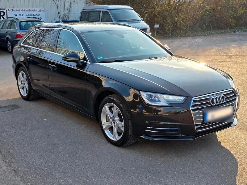 Gebraucht Audi A4 190 PS (139 kW) 2018 Schwarz Kombi