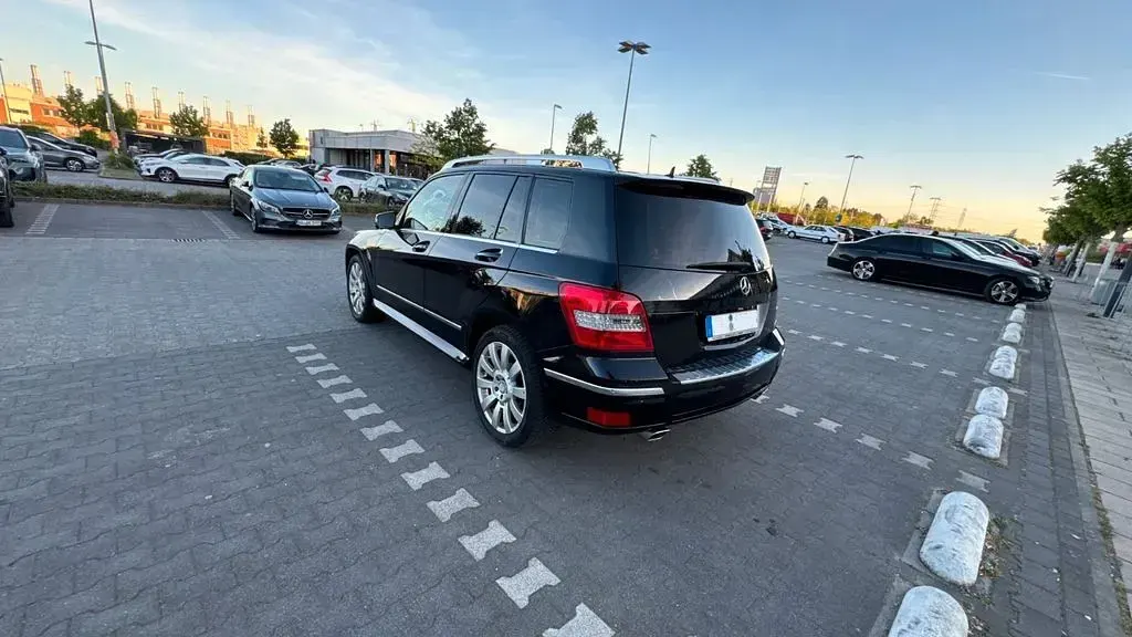 Gebraucht Mercedes GLK320 224 PS (164 kW) 2009 Schwarz SUV