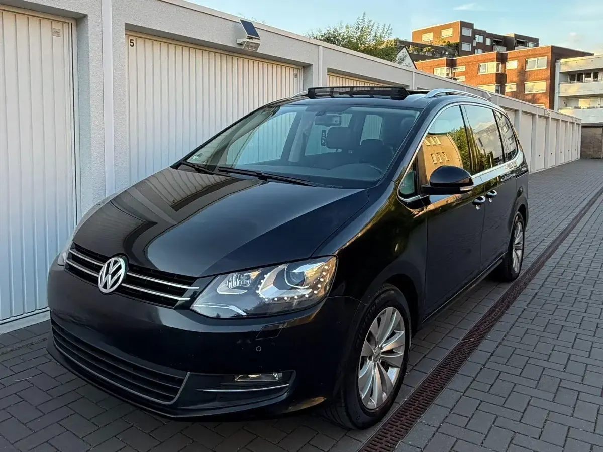 Gebraucht VW Sharan Highline 150 PS (110 kW) 2014 Schwarz Van / Kleinbus