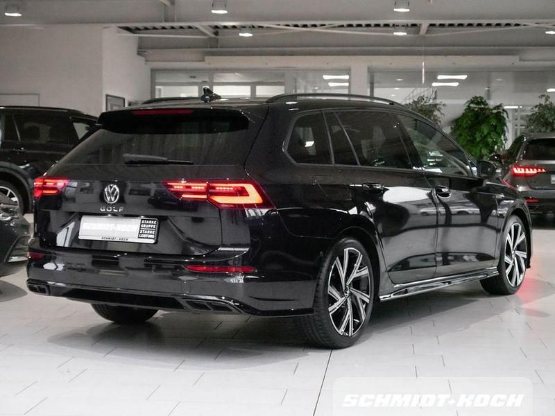 Gebraucht VW Golf VIII R-line 190 PS (139 kW) 2022 Schwarz Kombi
