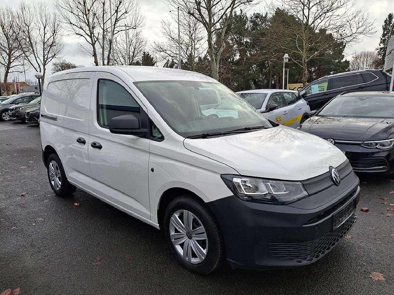 Gebraucht VW Caddy 102 PS (75 kW) 2022 Candyweiß Van / Kleinbus
