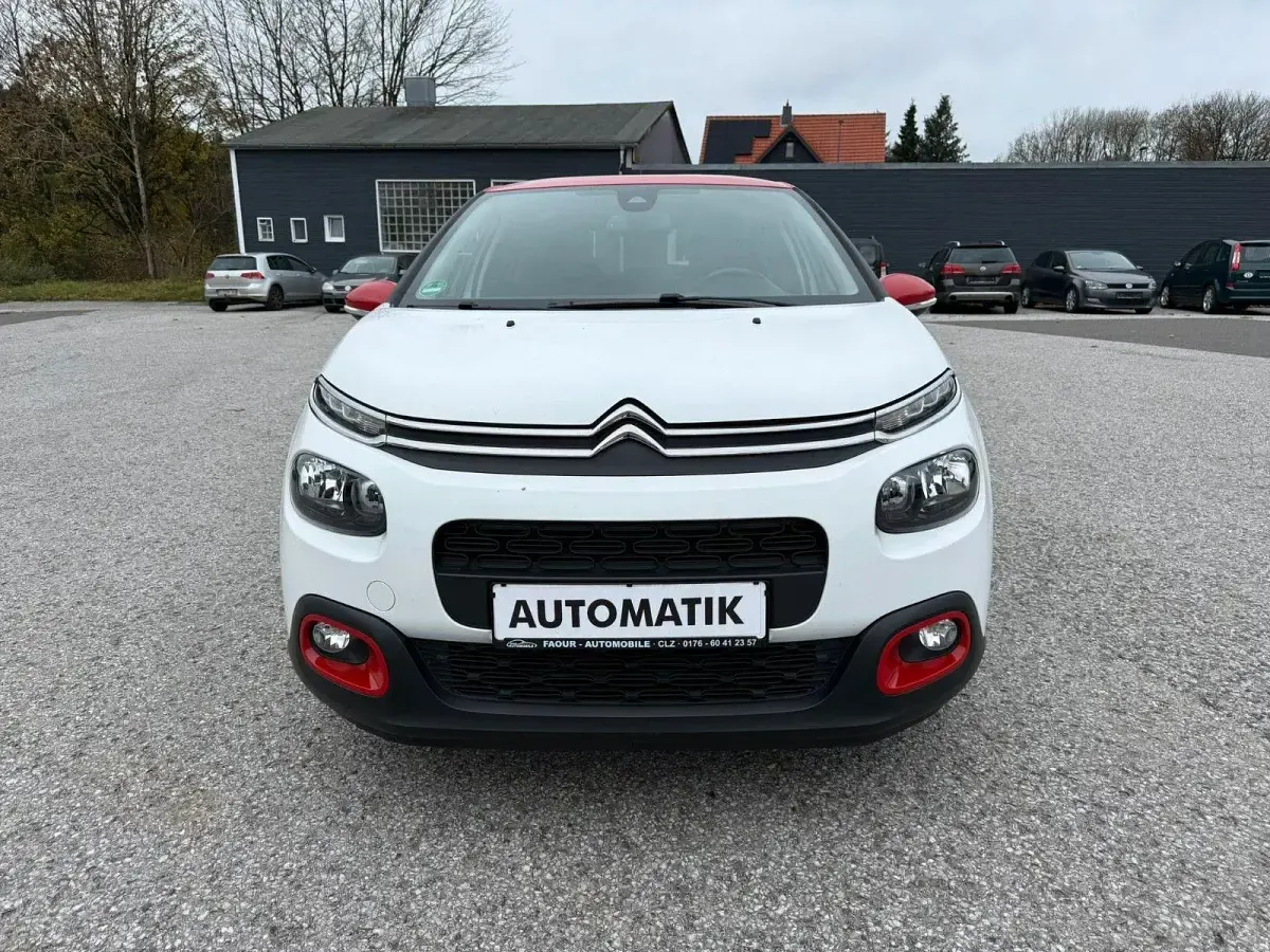 Used Citroën C3 Shine 110 HP (80 kW) 2018 White Sedan