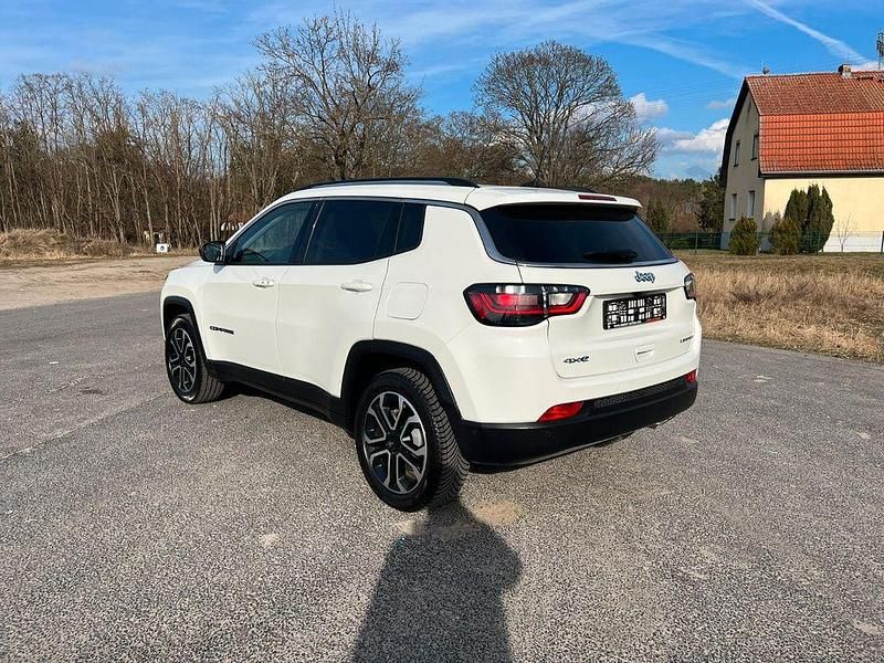 Gebraucht Jeep Compass Limited 190 PS (139 kW) 2022 Weiß SUV