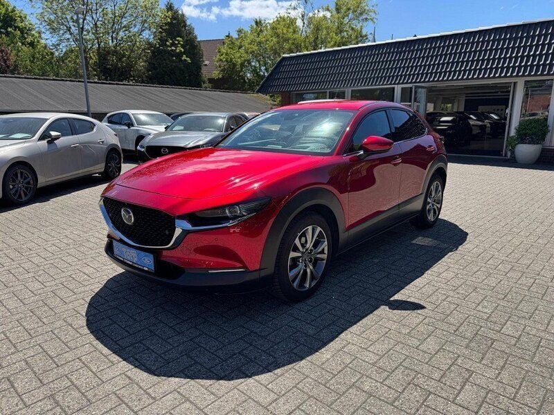 Magmarot Gebraucht 2021 Mazda CX-30 Selection SUV | 22.990 € (Fairer Preis) - Bild 1/4