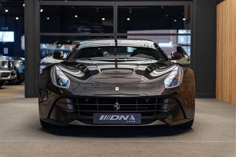 Gebraucht Ferrari F12 736 PS (541 kW) 2013 Schwarz Coupé