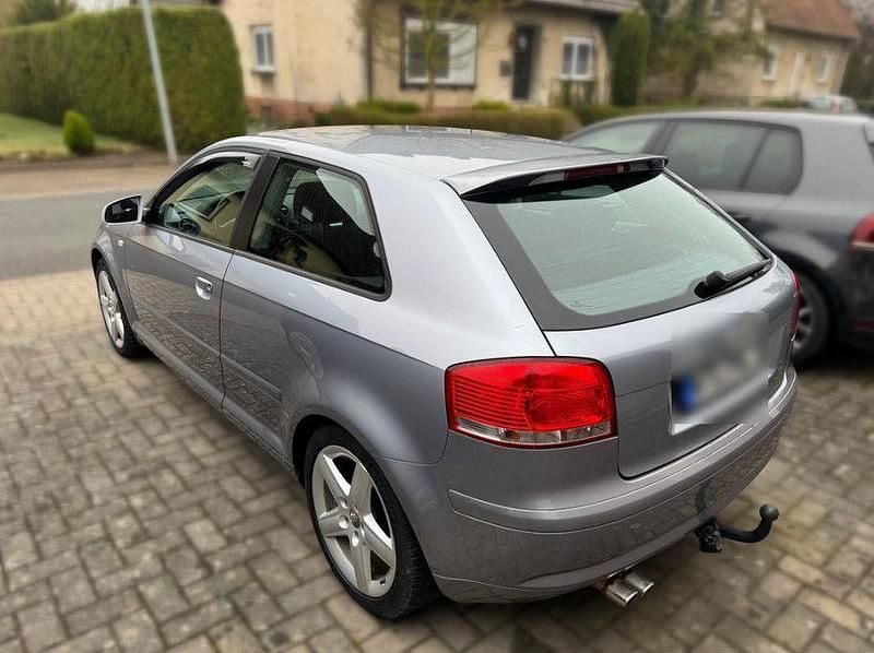 Gebraucht Audi A3 Sport 150 PS (110 kW) 2003 Silber Kleinwagen
