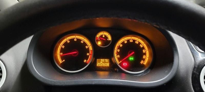 Second-hand Opel Corsa Sport 80 CP (58 kW) 2009 Alb Hatchback