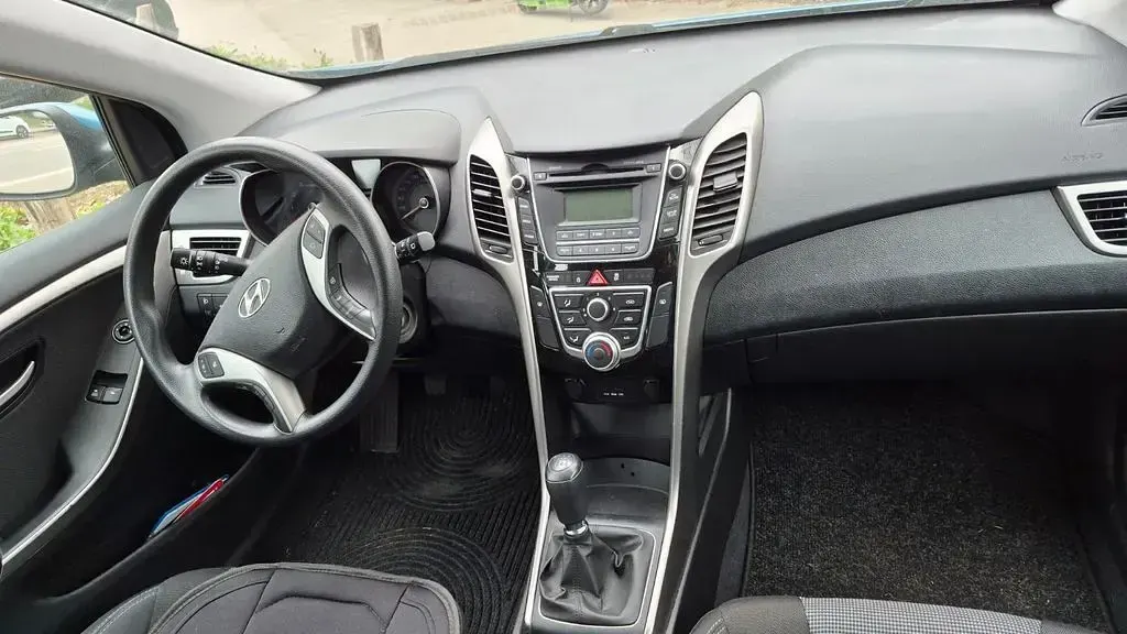 Gebraucht Hyundai i30 Classic 99 PS (72 kW) 2014 Blau Kombi