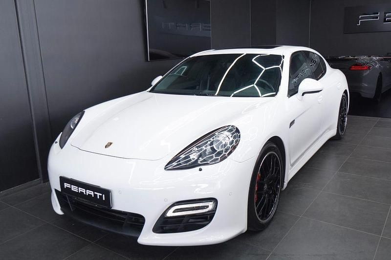 Weiß Gebraucht 2012 Porsche Panamera GTS Limousine | 34.900 € (Fairer Preis) - Bild 1/3