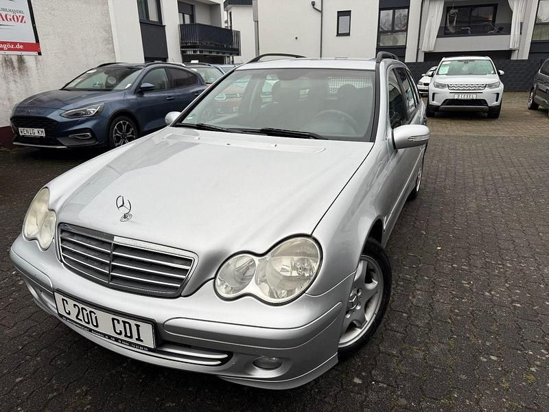 Gebraucht Mercedes C200 122 PS (89 kW) 2006 Iridiumsilber  metalliclack Kombi