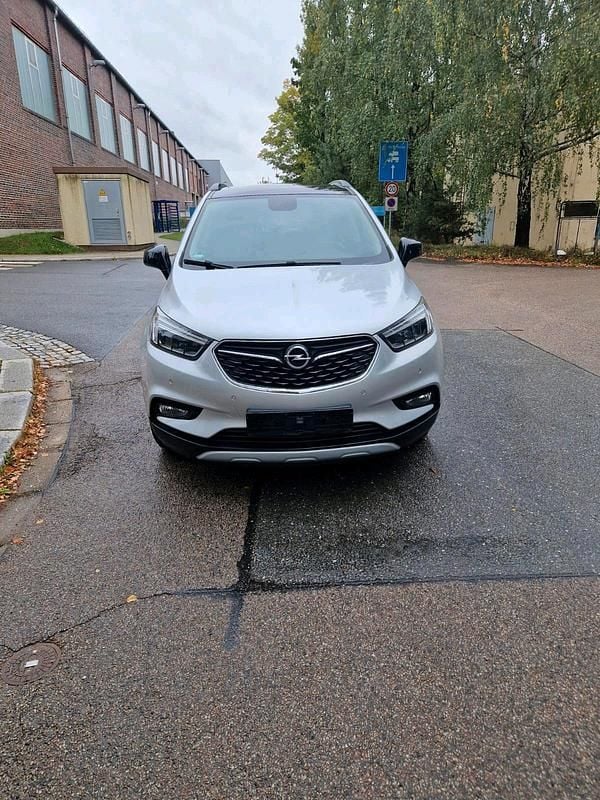 Grau Gebraucht 2018 Opel Mokka X SUV | 11.800 € (Superpreis) - Bild 1/4