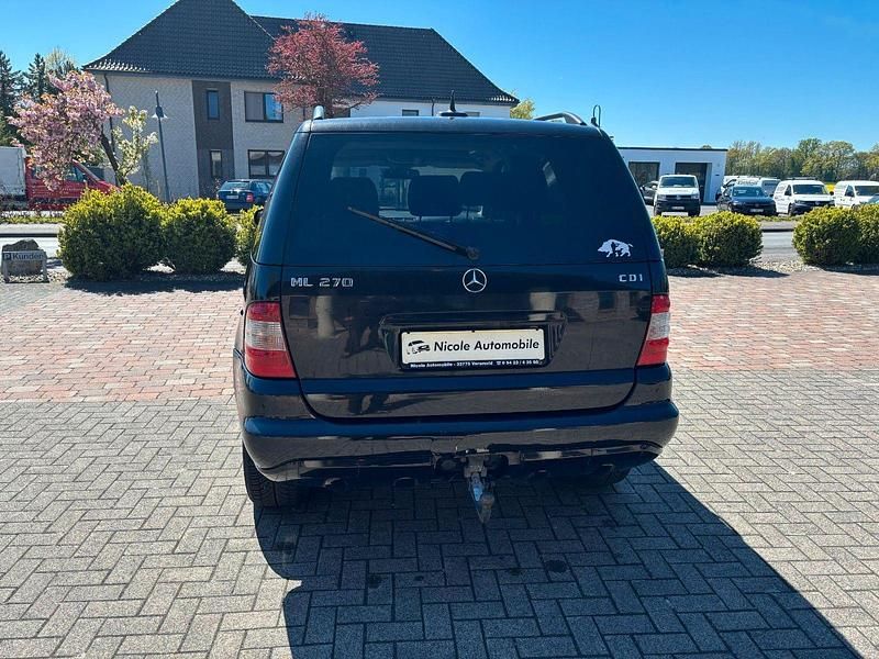 Gebraucht Mercedes ML270 163 PS (119 kW) 2003 Schwarz SUV