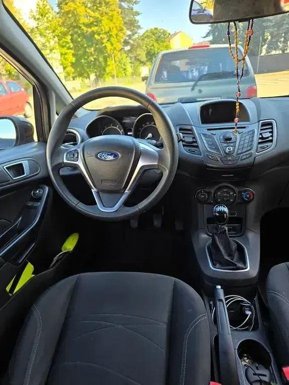 Gebraucht Ford Fiesta SYNC Edition 101 PS (74 kW) 2014 Schwarz Kleinwagen